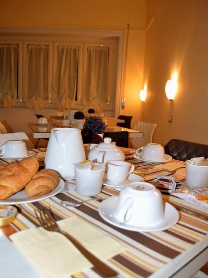 B&B Roma Città Eterna Esterno foto